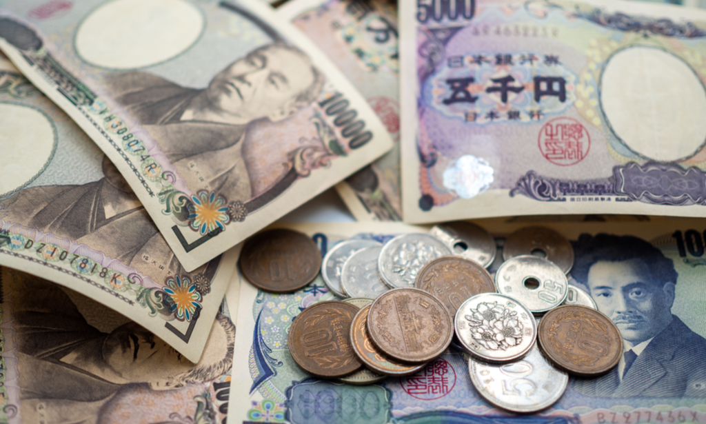 Yen extends longest falling streak in over 50 years despite verbal defence