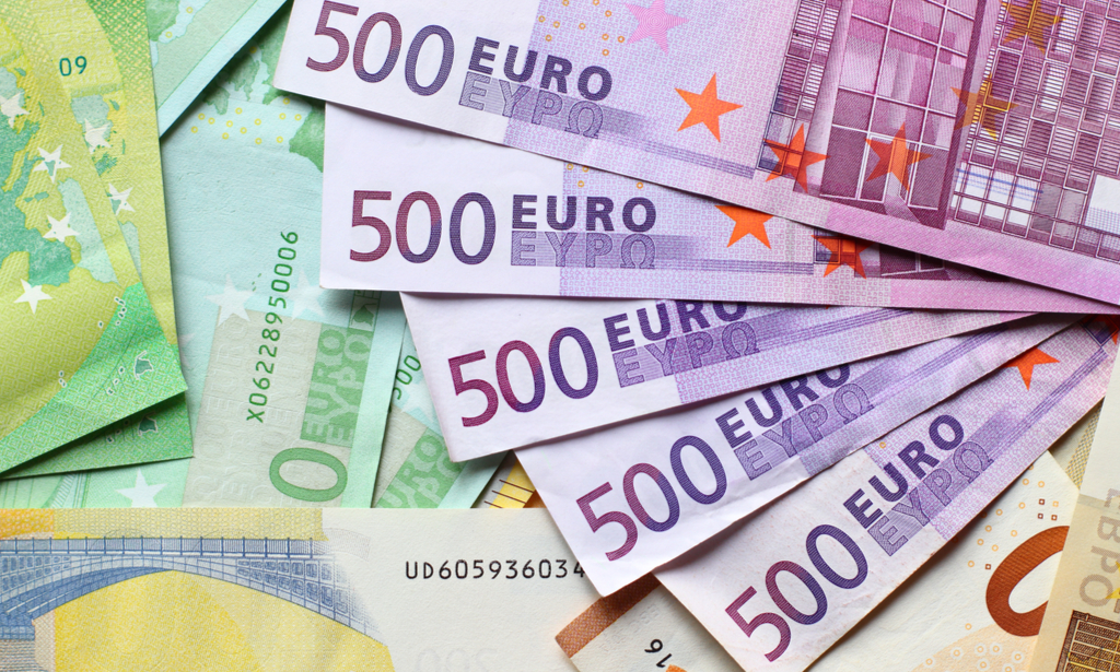 Euro bogged down by the ECB’s mixed messaging